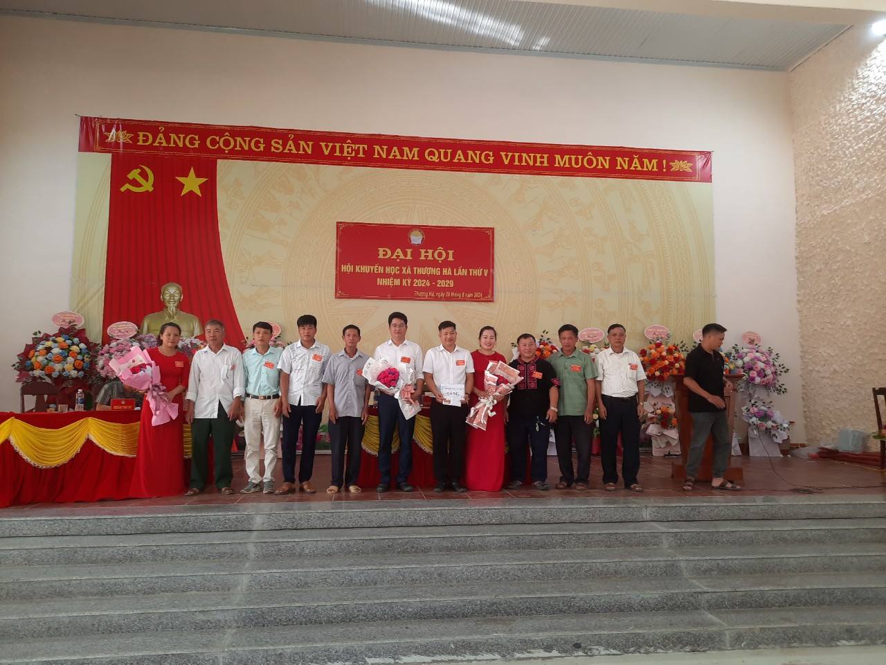 anh tin bai